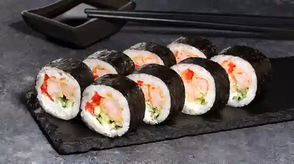 Блюдо Футомаки с креветкой в темпуре меню SUSHI MASTER UA Футомаки с креветкой в темпуре меню SUSHI MASTER UA
