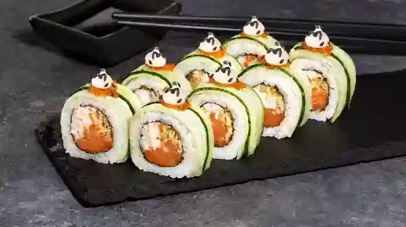 Страва Рол з лососем та огірком меню SUSHI MASTER UA Рол з лососем та огірком меню SUSHI MASTER UA