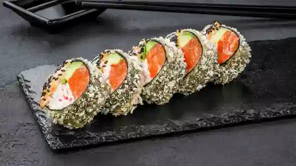 Блюдо Темпура ролл с лососем меню SUSHI MASTER UA Темпура ролл с лососем меню SUSHI MASTER UA