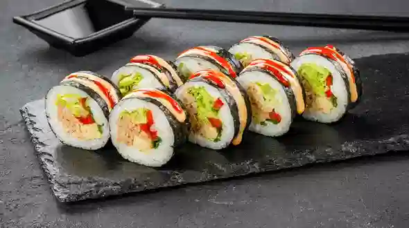 Страва Футомакі з тунцем (гострий) меню SUSHI MASTER UA Футомакі з тунцем (гострий) меню SUSHI MASTER UA