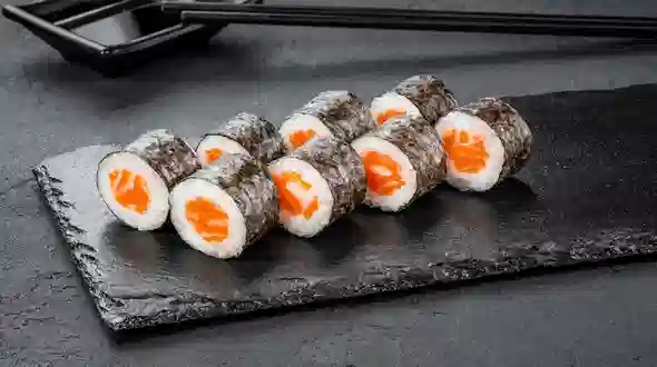Страва Макі з лососем меню SUSHI MASTER UA Макі з лососем меню SUSHI MASTER UA