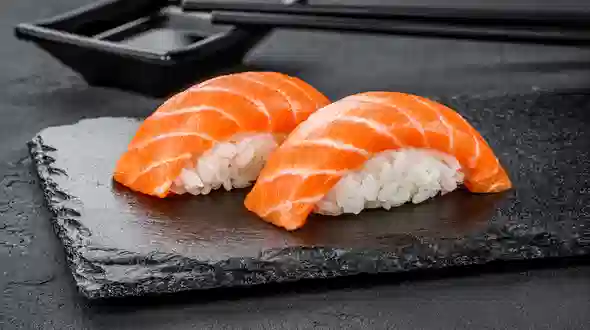 Блюдо Суши нигири с лососем меню SUSHI MASTER UA Суши нигири с лососем меню SUSHI MASTER UA