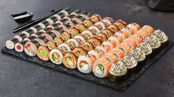 Блюдо Сет Love is… меню SUSHI MASTER UA Сет Love is… меню SUSHI MASTER UA